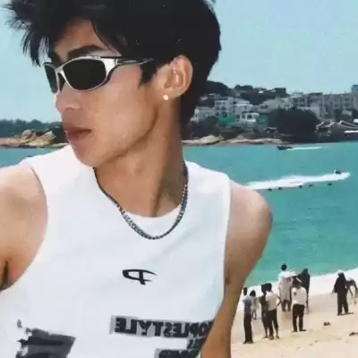 訾幻灵